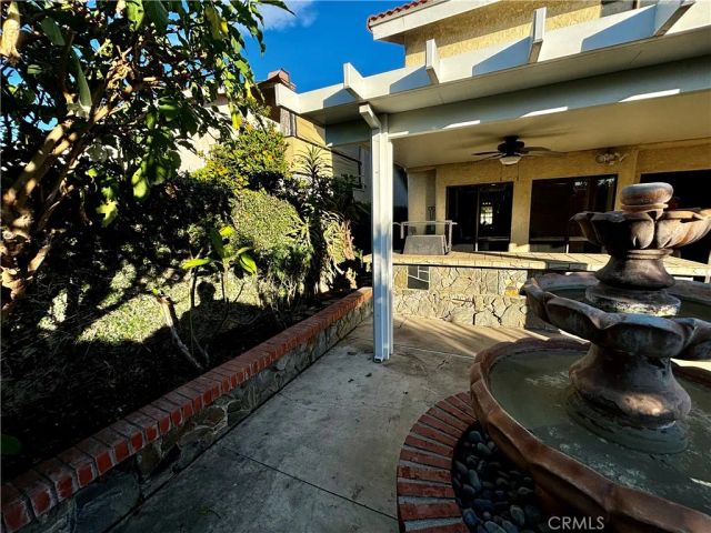 2562 E Lark Ellen, Anaheim, CA 92806