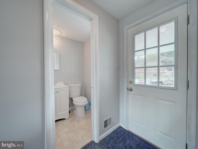 8912 BATTERY RD, Alexandria, VA 22308