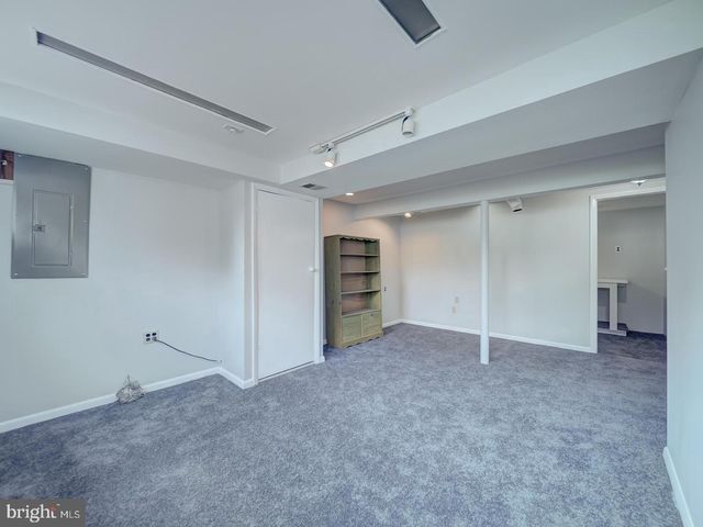 8912 BATTERY RD, Alexandria, VA 22308