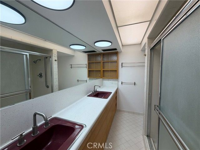 3590 Buchanan Street, Riverside, CA 92503