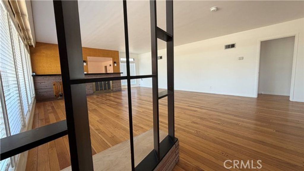 3590 Buchanan Street, Riverside, CA 92503