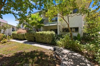 4716 Park Granada 198, Calabasas, CA 91302