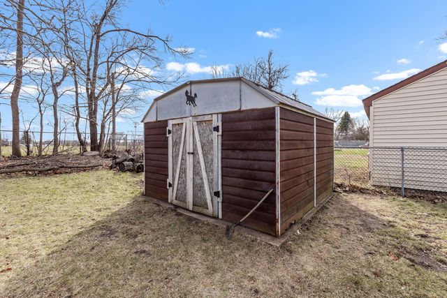 3009 Pleasant View Avenue, Rockford, IL 61108