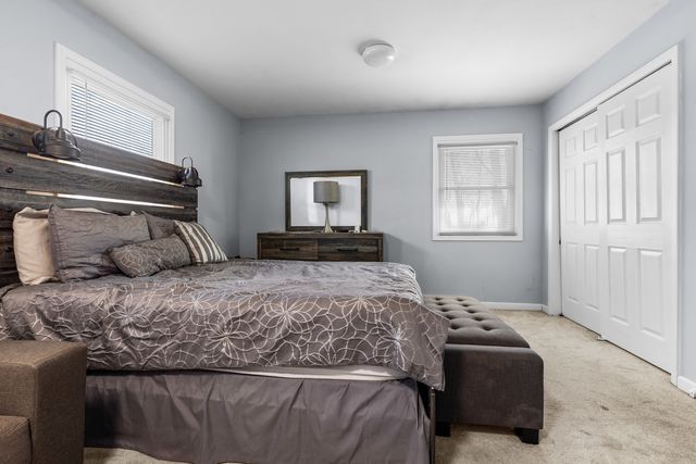 3009 Pleasant View Avenue, Rockford, IL 61108