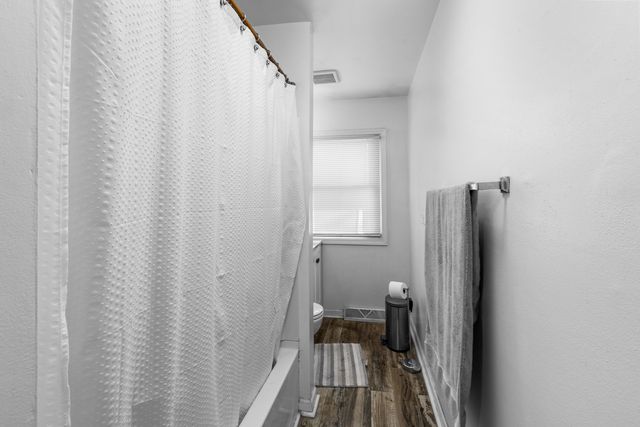 3009 Pleasant View Avenue, Rockford, IL 61108