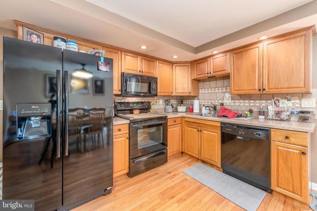 2739 S BEULAH ST, Philadelphia, PA 19148
