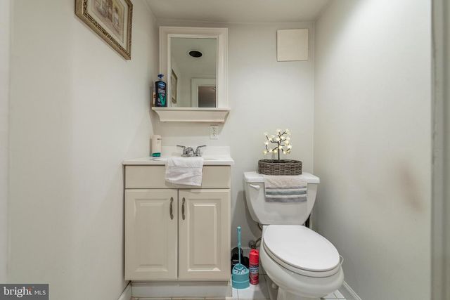 2739 S BEULAH ST, Philadelphia, PA 19148