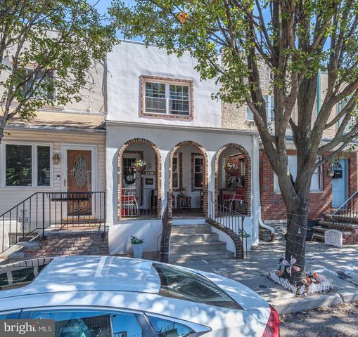 2739 S BEULAH ST, Philadelphia, PA 19148
