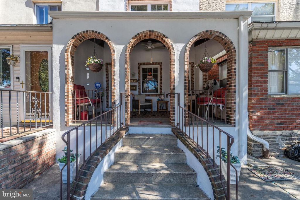 2739 S BEULAH ST, Philadelphia, PA 19148