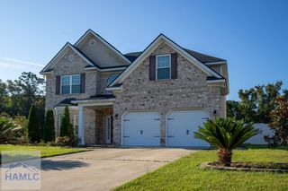 678 Red Oak Lane, Hinesville, GA 31313