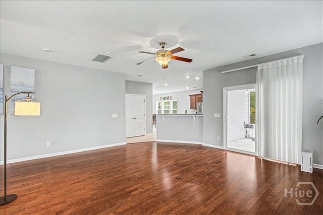 61 Winslow Circle, Savannah, GA 31407