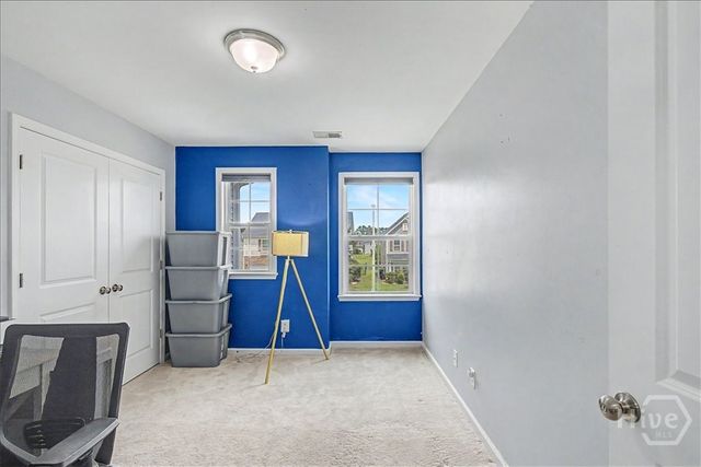 61 Winslow Circle, Savannah, GA 31407