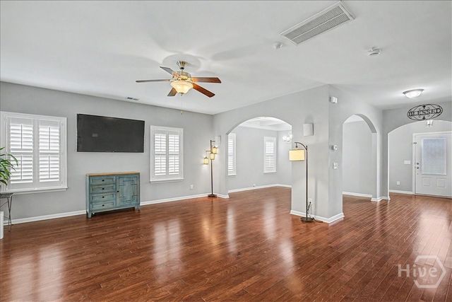 61 Winslow Circle, Savannah, GA 31407
