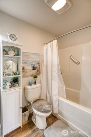 247 Fisher Avenue NE, Ocean Shores, WA 98569