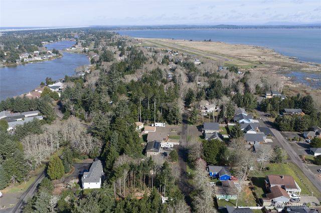 247 Fisher Avenue NE, Ocean Shores, WA 98569
