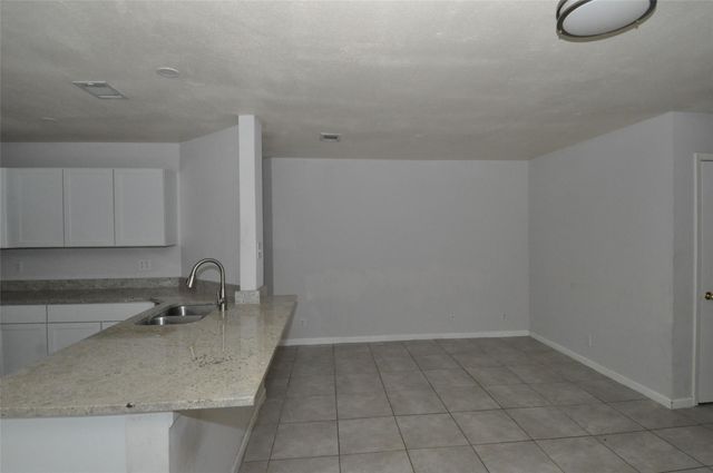 9910 Brasher DR A, Austin, TX 78748