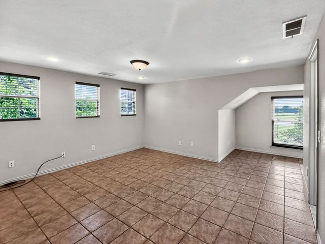 1255 Vineyard Road, Gunter, TX 75058