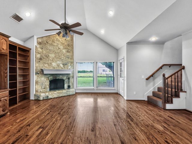 1255 Vineyard Road, Gunter, TX 75058
