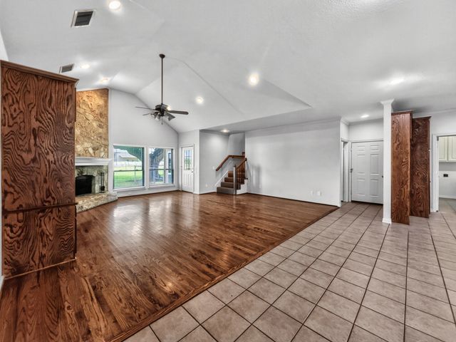 1255 Vineyard Road, Gunter, TX 75058