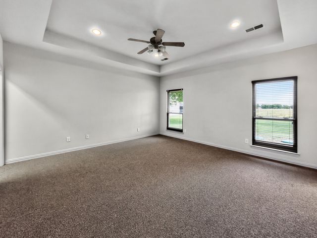 1255 Vineyard Road, Gunter, TX 75058