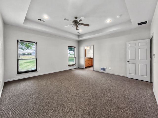 1255 Vineyard Road, Gunter, TX 75058