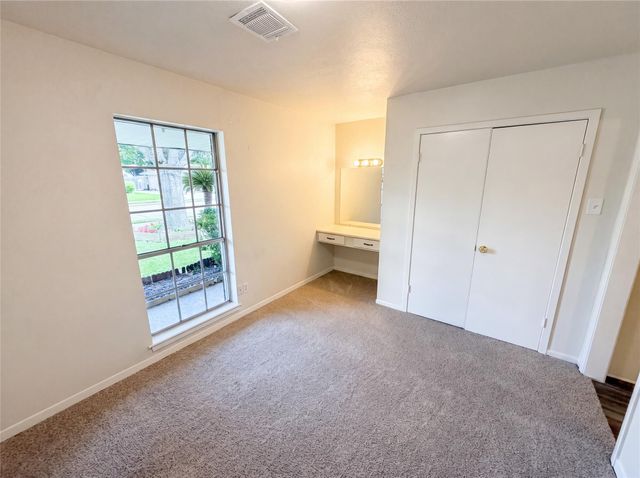 910 Luella Avenue, Deer Park, TX 77536