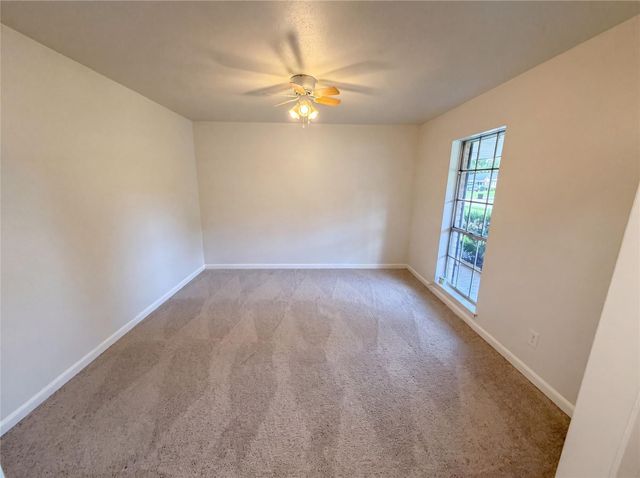 910 Luella Avenue, Deer Park, TX 77536