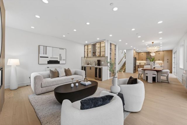 598 Madrone Avenue, Sunnyvale, CA 94085