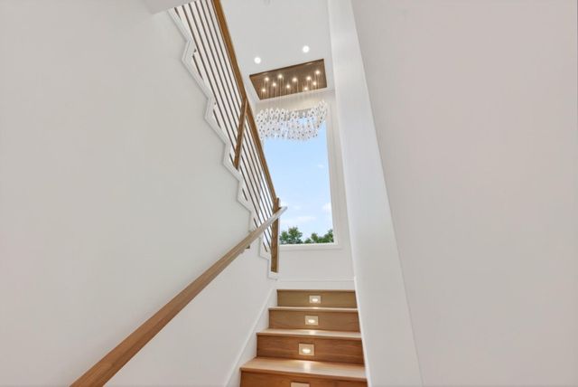 598 Madrone Avenue, Sunnyvale, CA 94085