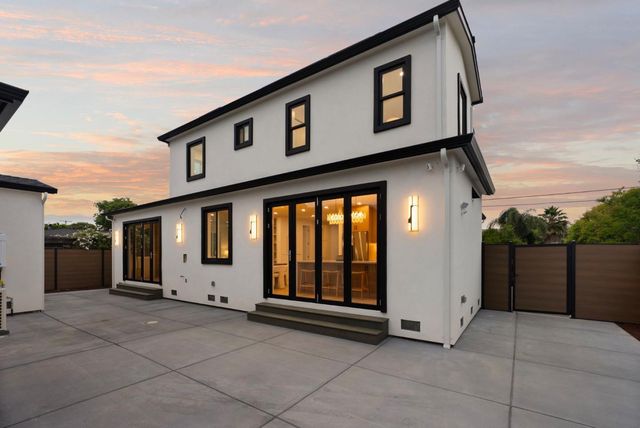 598 Madrone Avenue, Sunnyvale, CA 94085