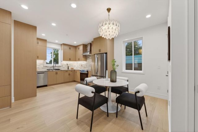 598 Madrone Avenue, Sunnyvale, CA 94085
