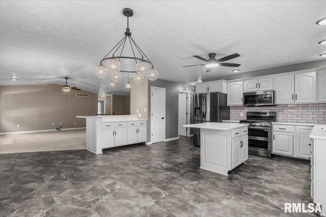 3165 BEAVER CREEK Lane, Springfield, IL 62712