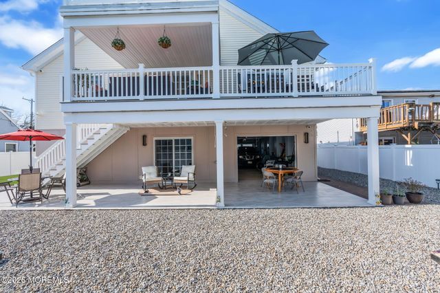 3157 Sterling Street, Toms River, NJ 08753