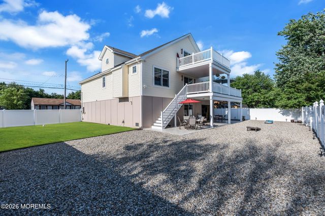 3157 Sterling Street, Toms River, NJ 08753