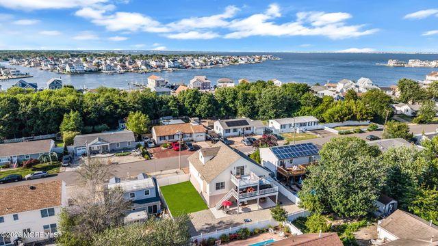 3157 Sterling Street, Toms River, NJ 08753