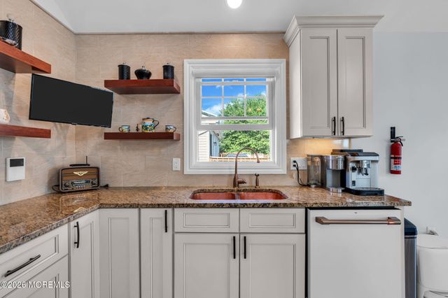3157 Sterling Street, Toms River, NJ 08753