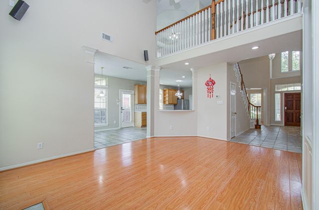 12011 Snowbird Court, Stafford, TX 77477