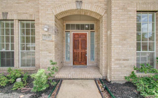12011 Snowbird Court, Stafford, TX 77477