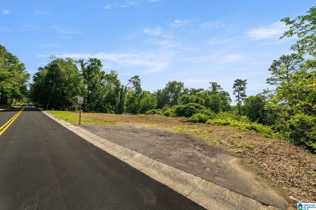 369 VESCLUB DRIVE, Vestavia Hills, AL 35216