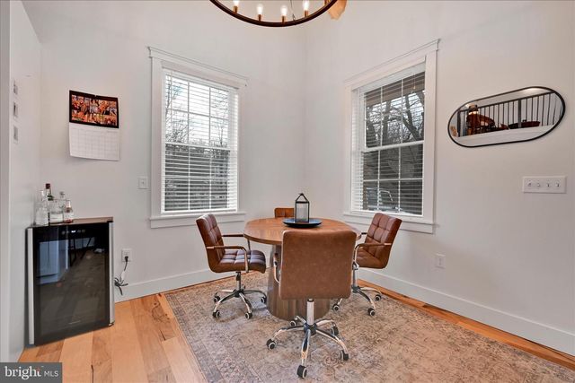 711 GROVE AVE, Mohnton, PA 19540