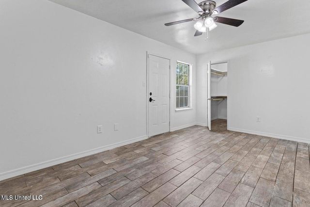 1706 James Buchanan Drive, Biloxi, MS 39531