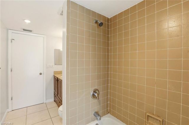 2216 SE 15th TER, Cape Coral, FL 33990