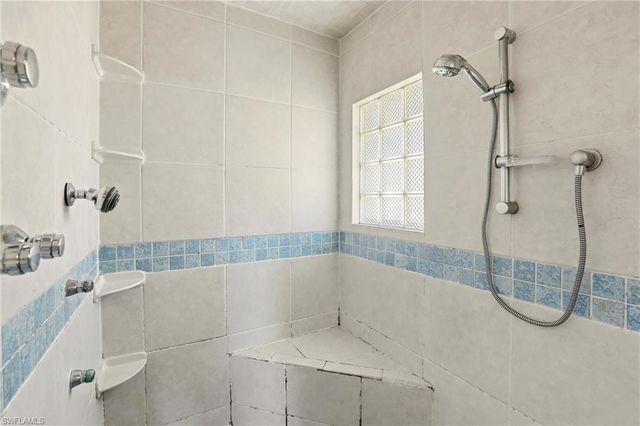 2216 SE 15th TER, Cape Coral, FL 33990