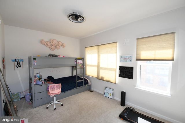 5937 NORTHWEST DR, Hyattsville, MD 20782