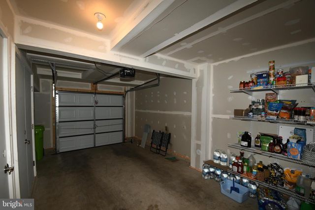 5937 NORTHWEST DR, Hyattsville, MD 20782