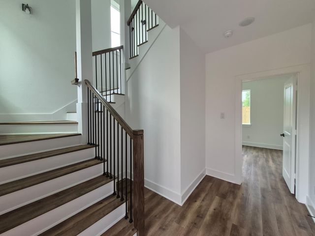 6 Gentle Branch Place, Tomball, TX 77375