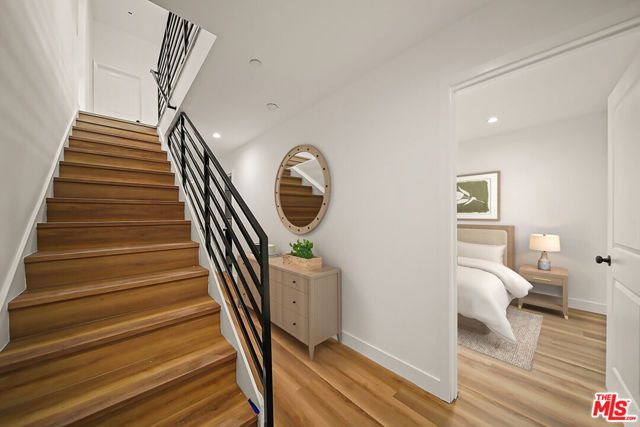 8664 Cadillac Avenue, Los Angeles, CA 90034