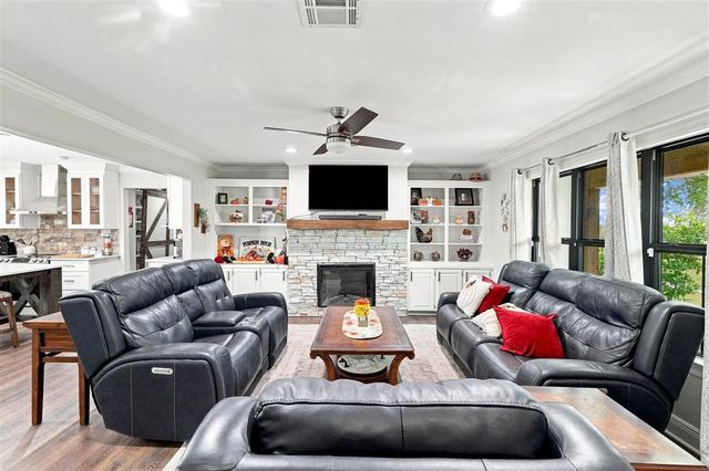 903 N Prairie View Drive, Lake Charles, LA 70605