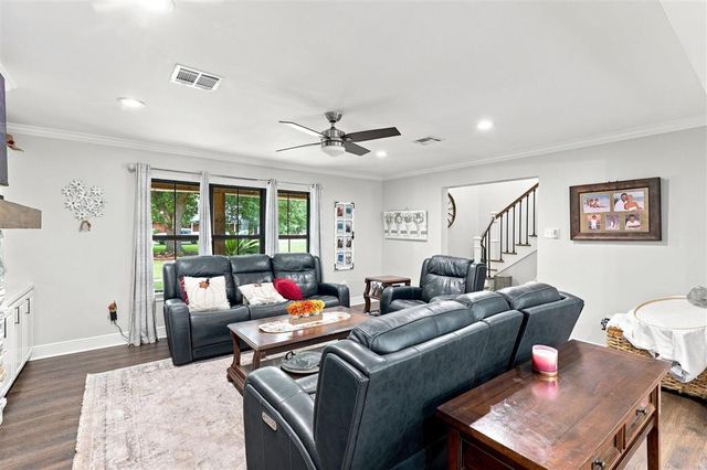 903 N Prairie View Drive, Lake Charles, LA 70605