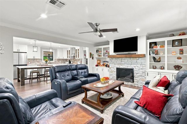 903 N Prairie View Drive, Lake Charles, LA 70605